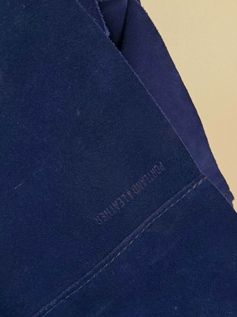 Portland Leather Devan Bucket Tote - Oversized Joni Blue Suede - Picture 2 of 7